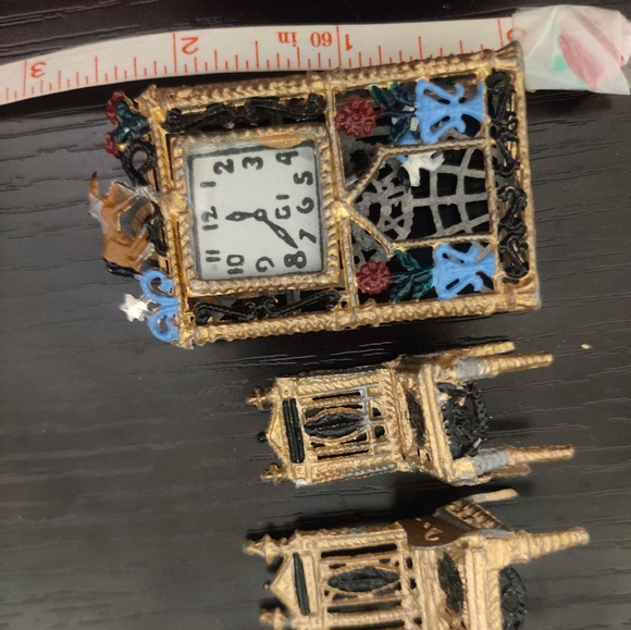 Vintage Dollhouse miniature furniture and dishes sets - Picture 11 of 12